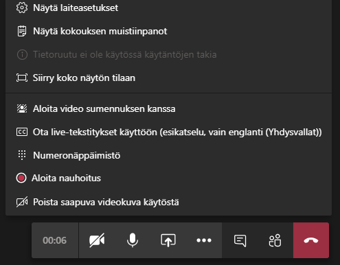 Teams-kokoukset on helppo nauhoittaa ja tallentaa. Nauhoitus-toiminto löytyy klikkaamalla kokouksen alareunan palkissa näkyvää kolmea pistettä.